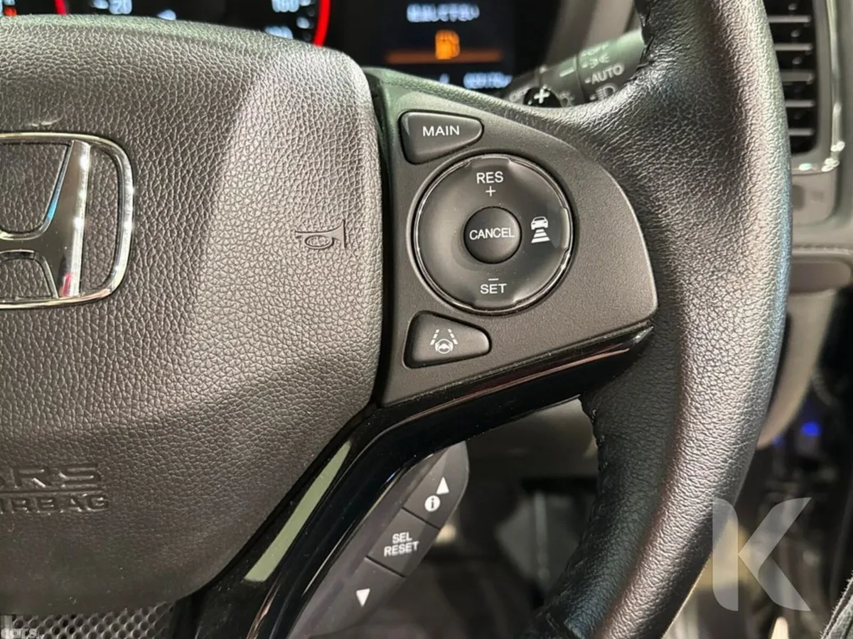 Honda Vezel SUV, Petrol Hybrid, 2017, Blue