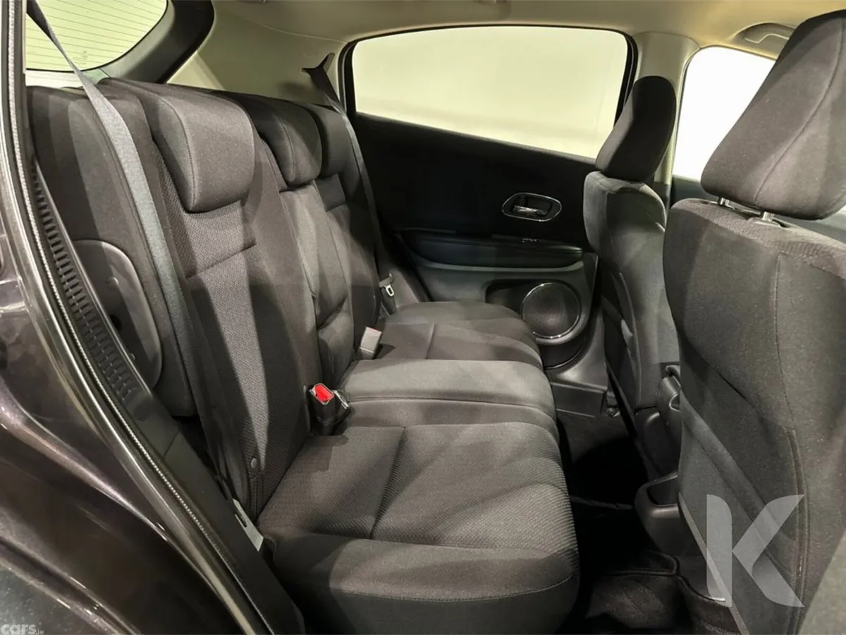 Honda Vezel SUV, Petrol Hybrid, 2017, Blue