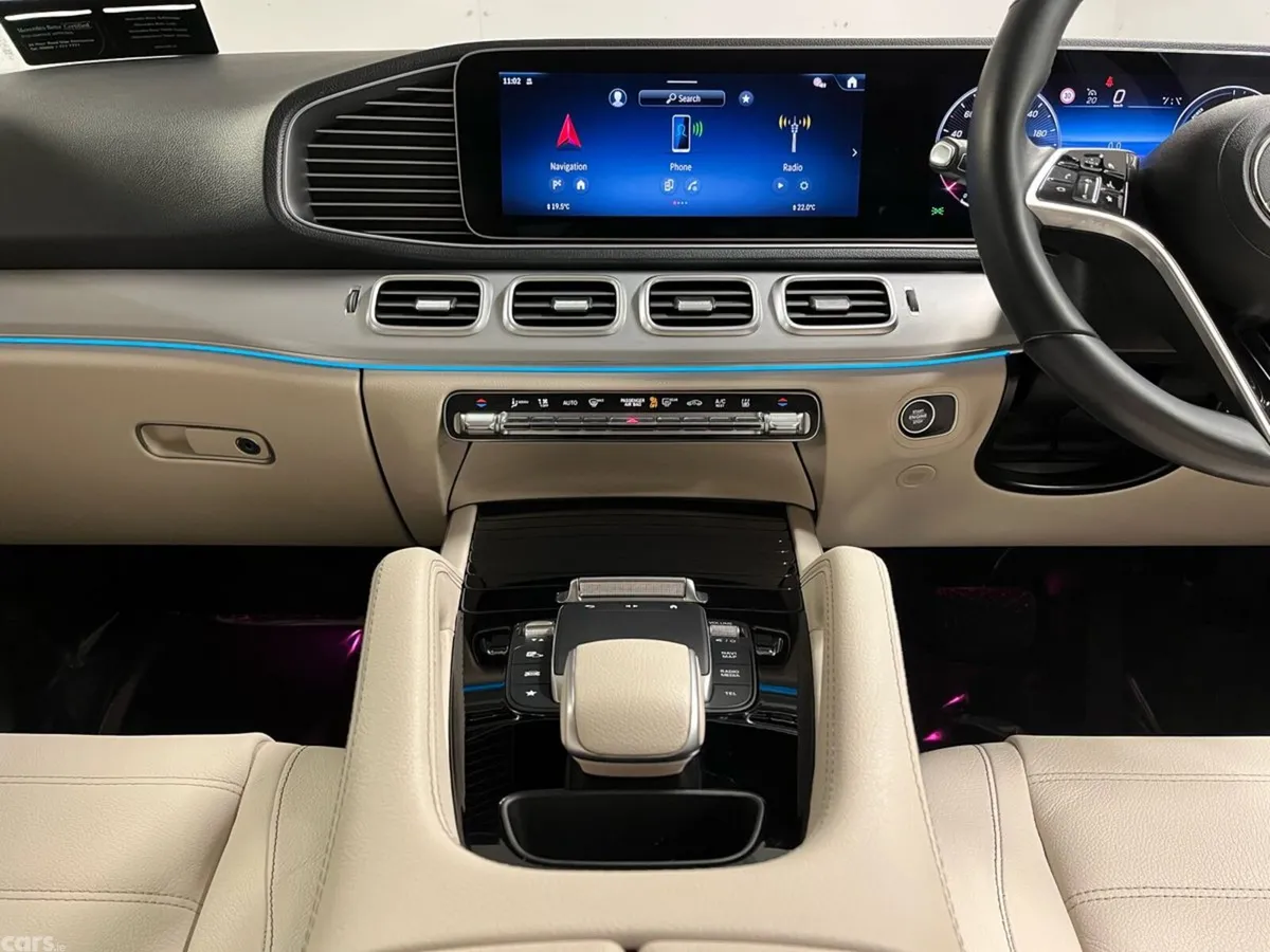 Mercedes-Benz GLE SUV, Diesel Plug-in Hybrid, 2025, Black