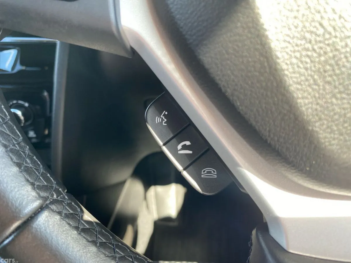 Suzuki Vitara SUV, Petrol, 2023, Grey