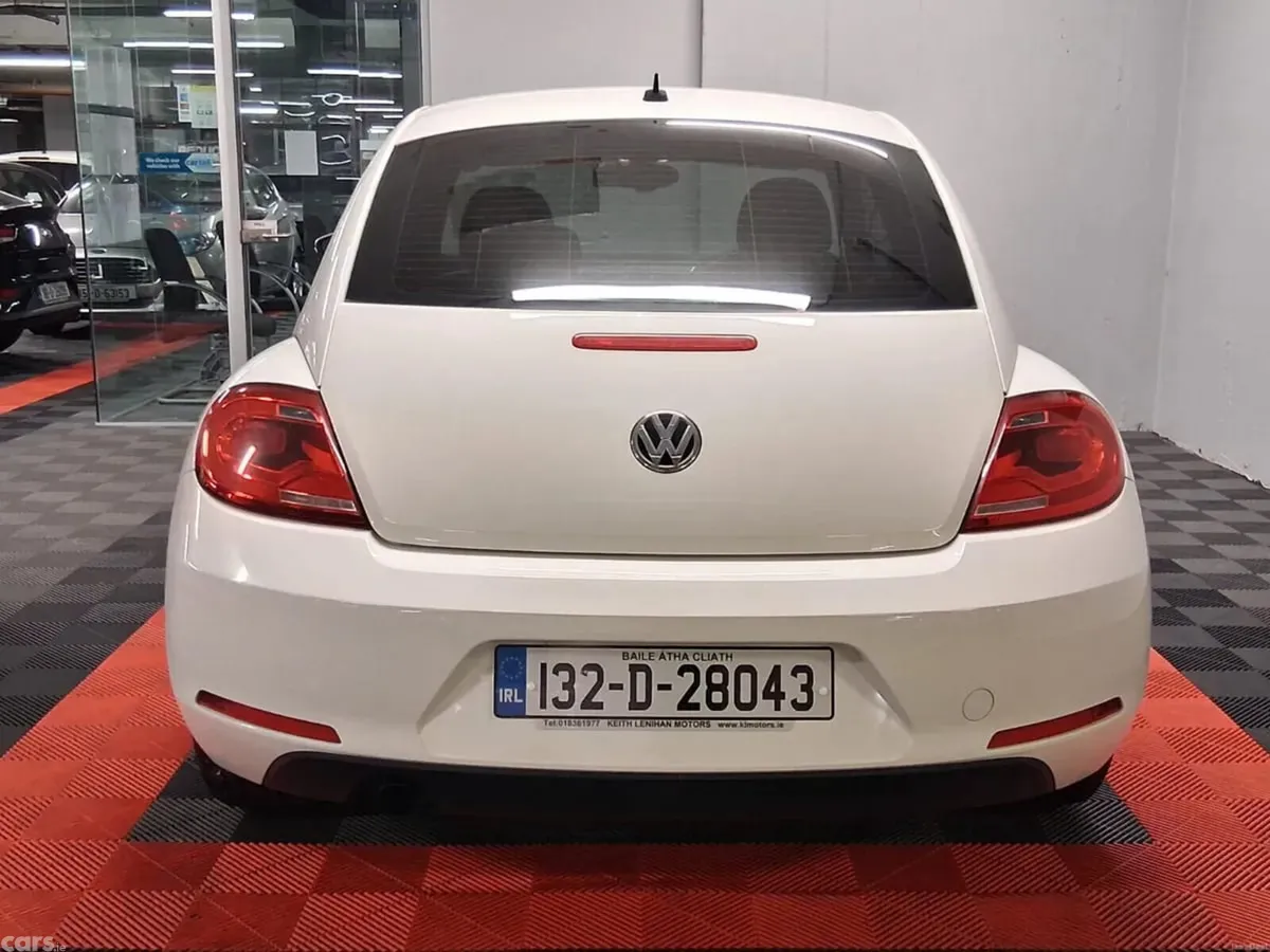Volkswagen Beetle Hatchback, Petrol, 2013, White