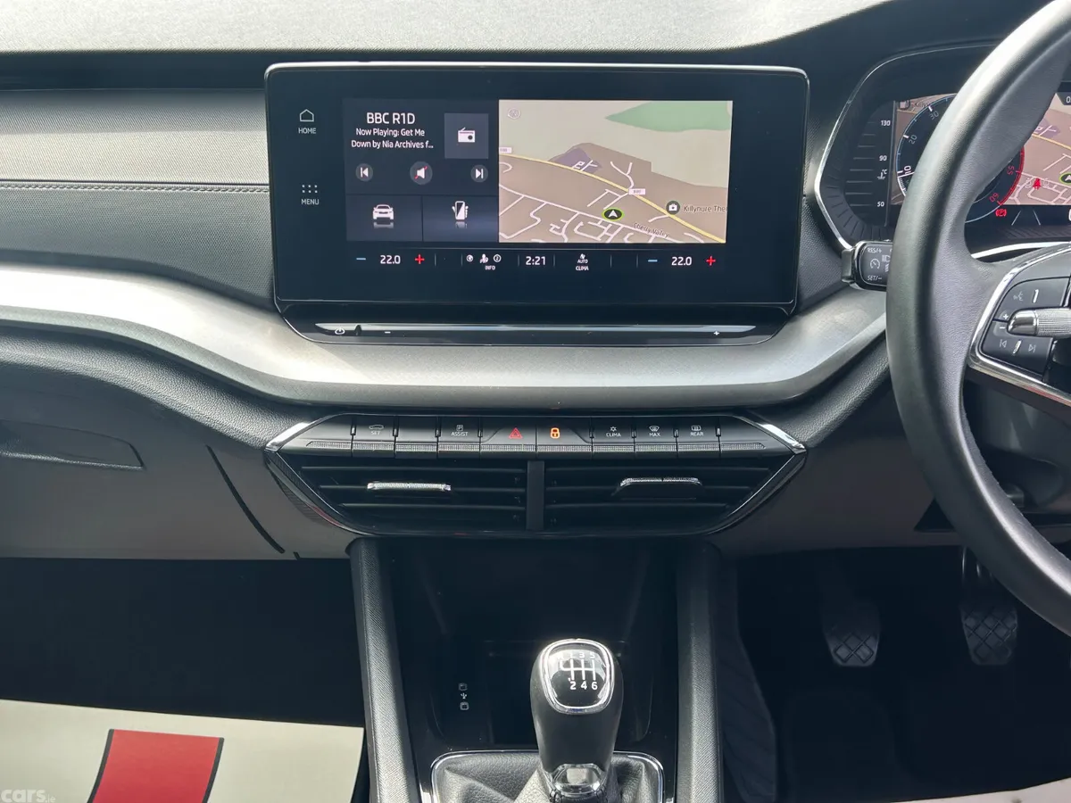 Skoda Octavia Hatchback, Diesel, 2022, Silver