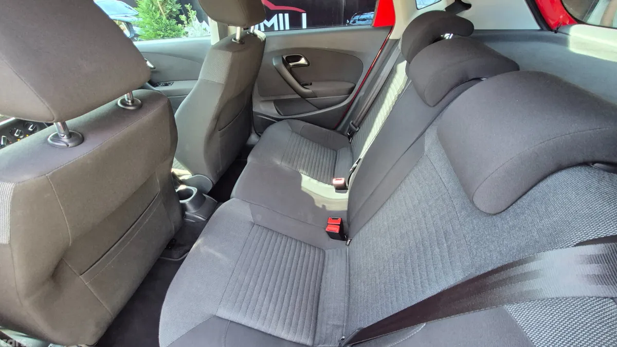 Volkswagen Polo Hatchback, Petrol, 2014, Red
