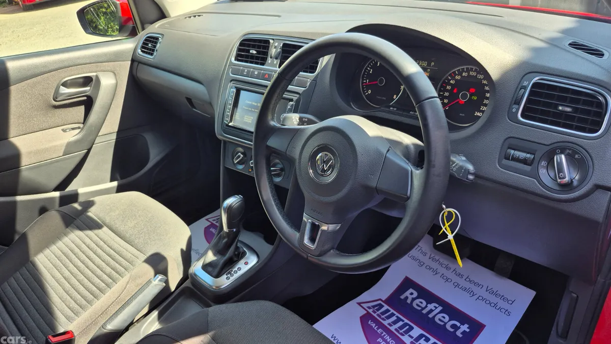 Volkswagen Polo Hatchback, Petrol, 2014, Red