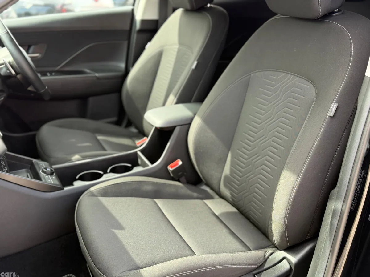 Hyundai KONA MPV, Petrol Hybrid, 2024, Black