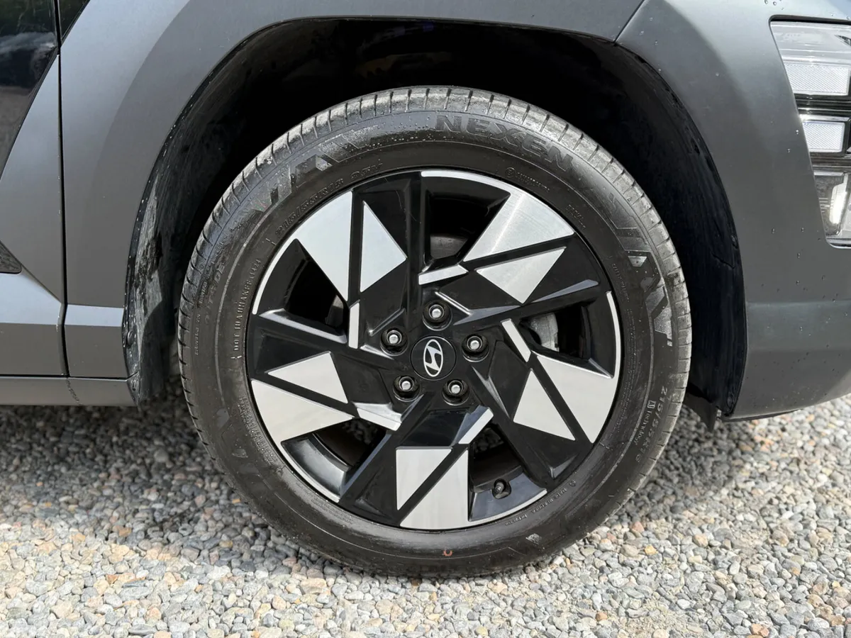Hyundai KONA MPV, Petrol Hybrid, 2024, Black