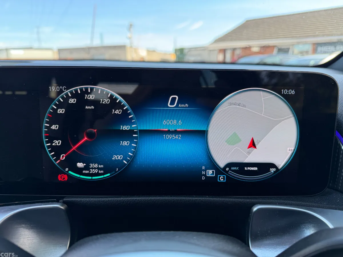 Mercedes-Benz EQB Estate/Jeep, Electric, 2022, Blue