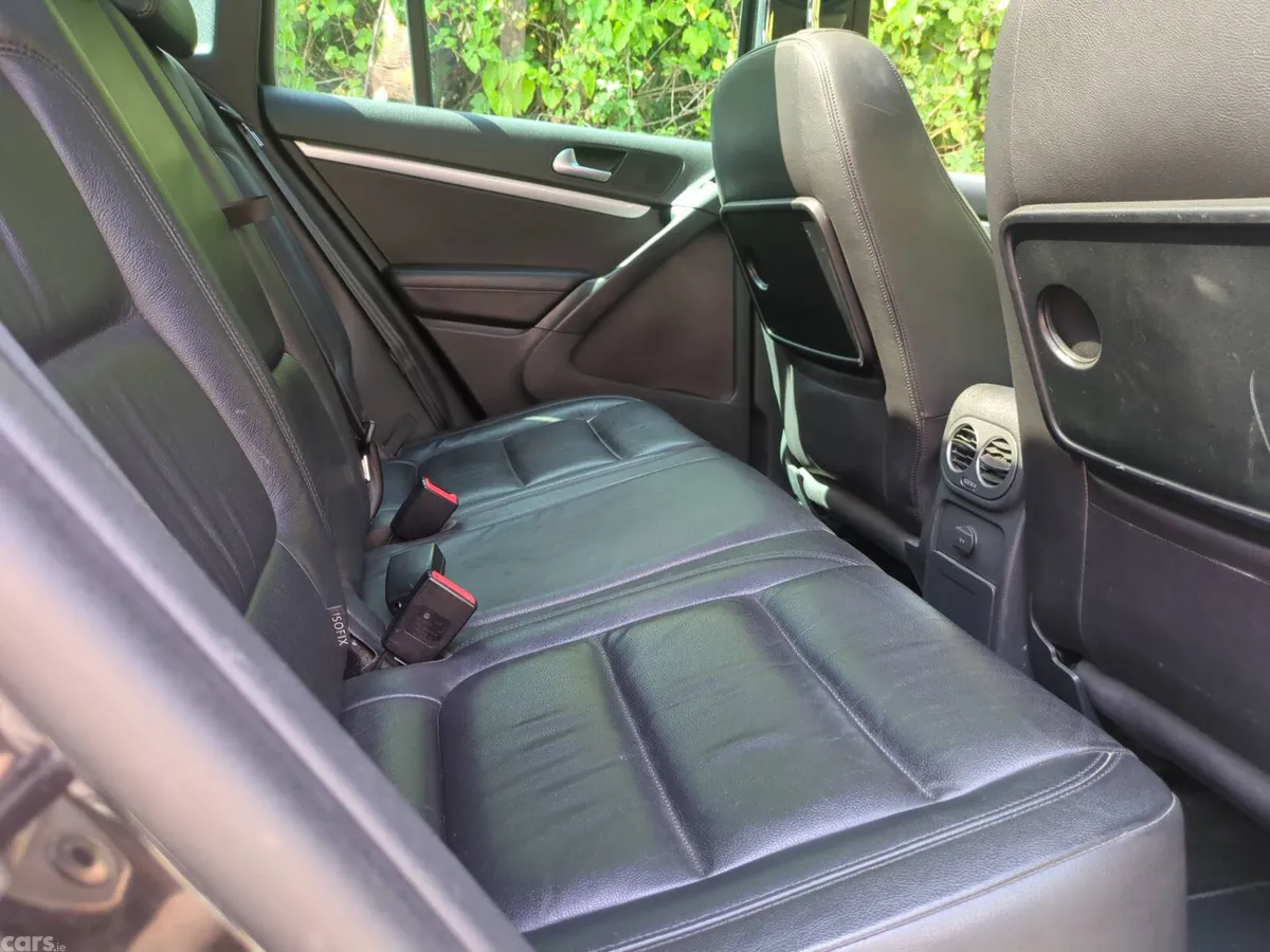 Volkswagen Tiguan SUV, Diesel, 2016, Black