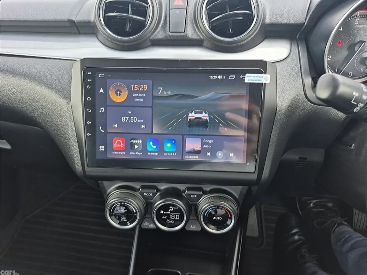 Suzuki Swift Hatchback, Petrol, 2023, White