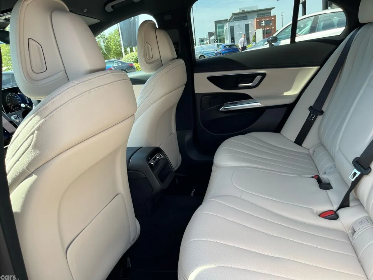 Mercedes-Benz E-Class Saloon, Petrol Plug-in Hybrid, 2026, Black