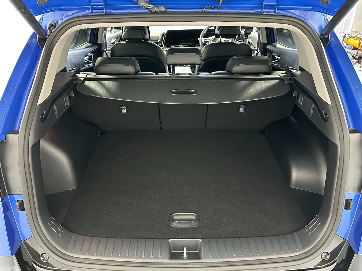 Kia Sportage SUV, Petrol Plug-in Hybrid, 2026, Blue