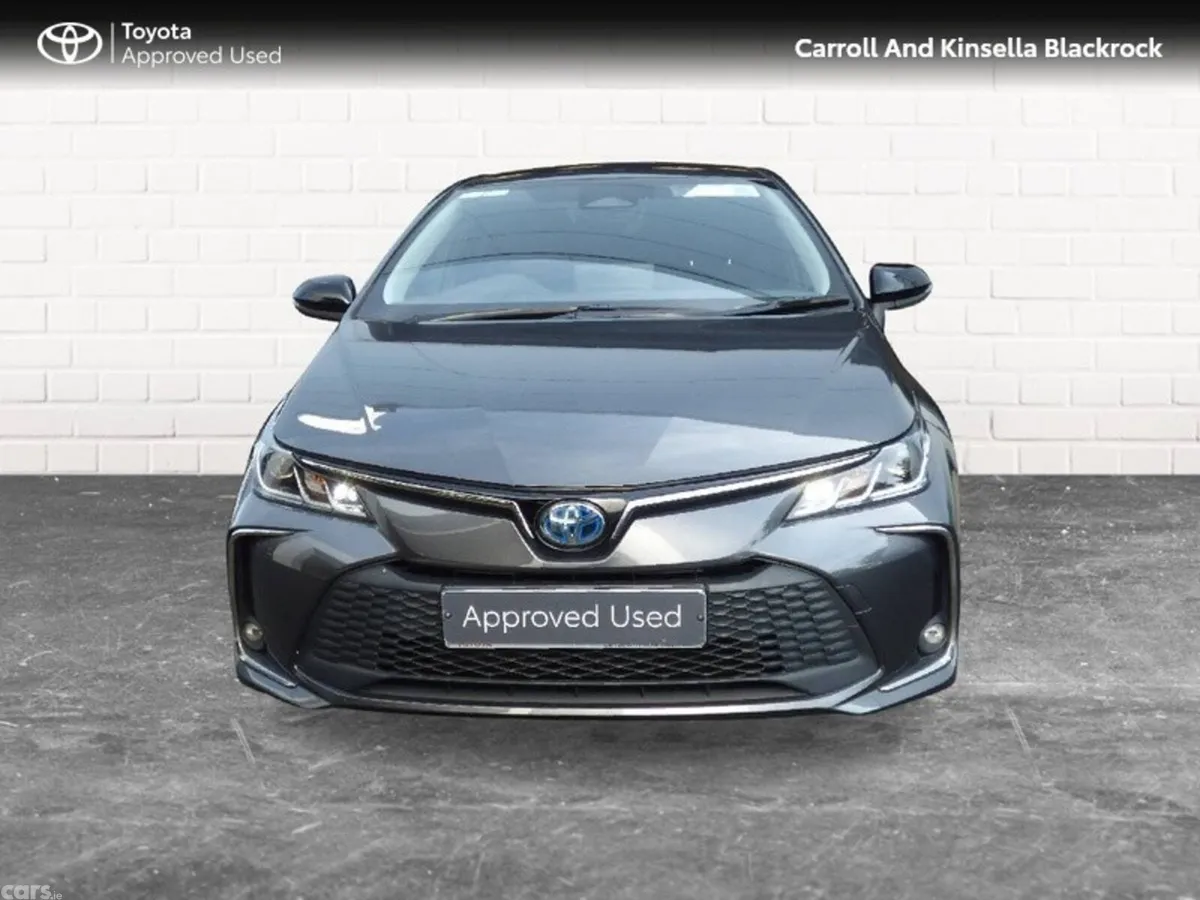 Toyota Corolla Saloon, Petrol Hybrid, 2025, Grey