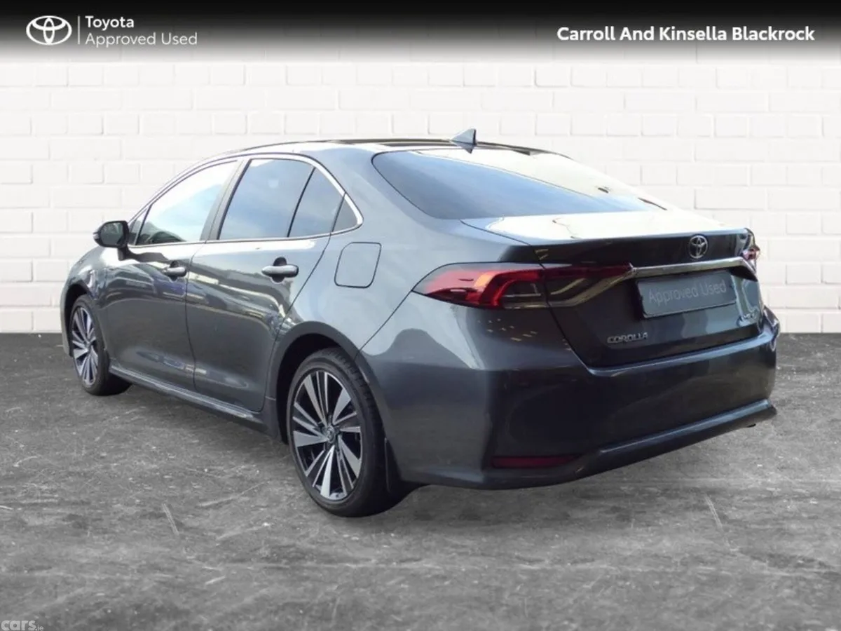Toyota Corolla Saloon, Petrol Hybrid, 2025, Grey