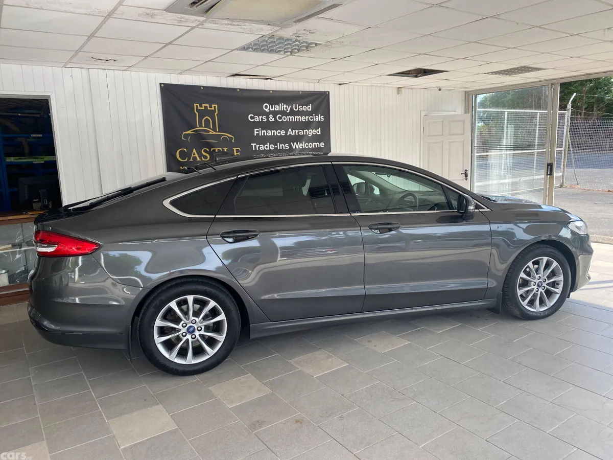 Ford Mondeo Hatchback, Diesel, 2020, Grey
