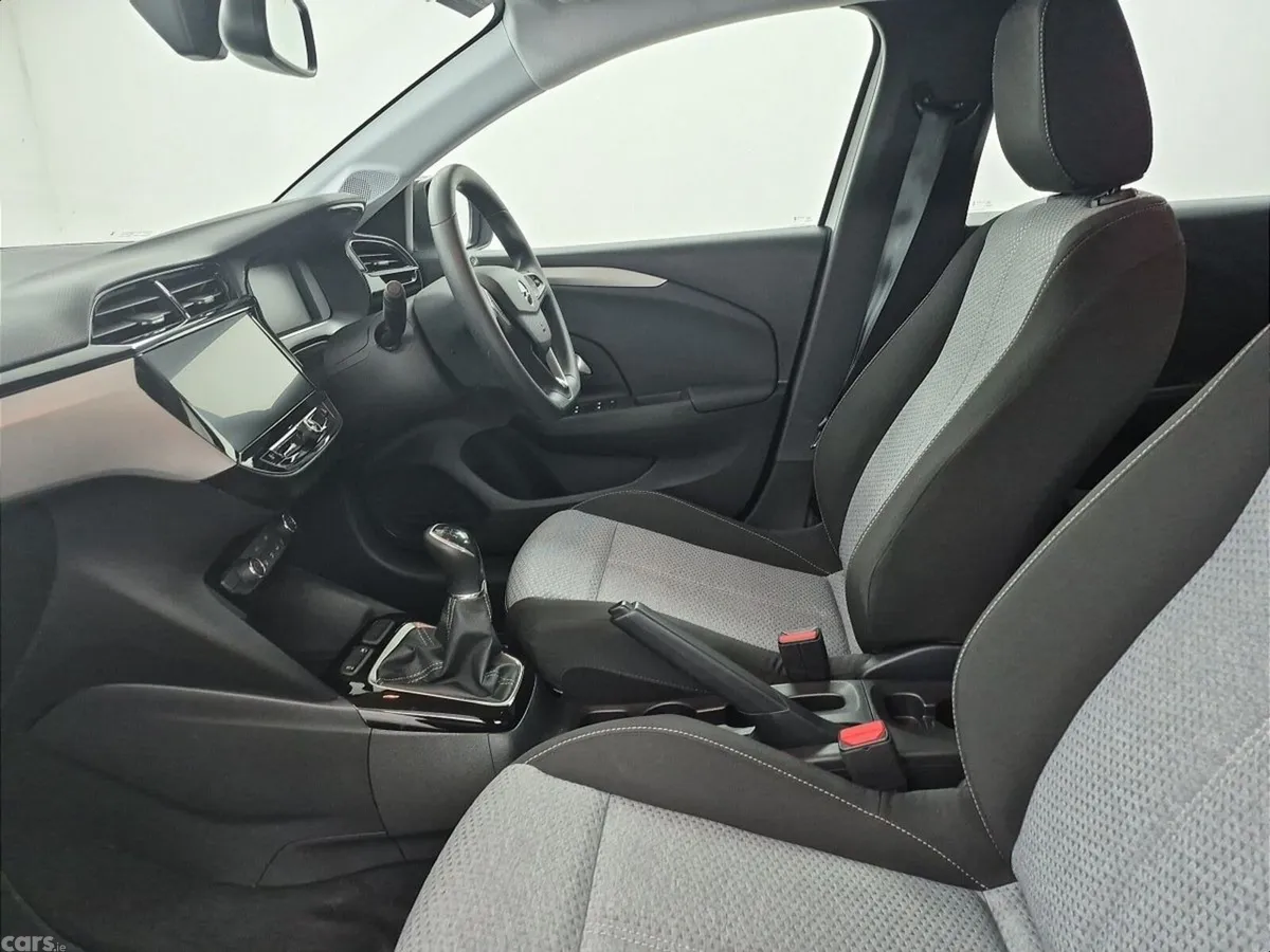 Opel Corsa Hatchback, Petrol, 2025, White