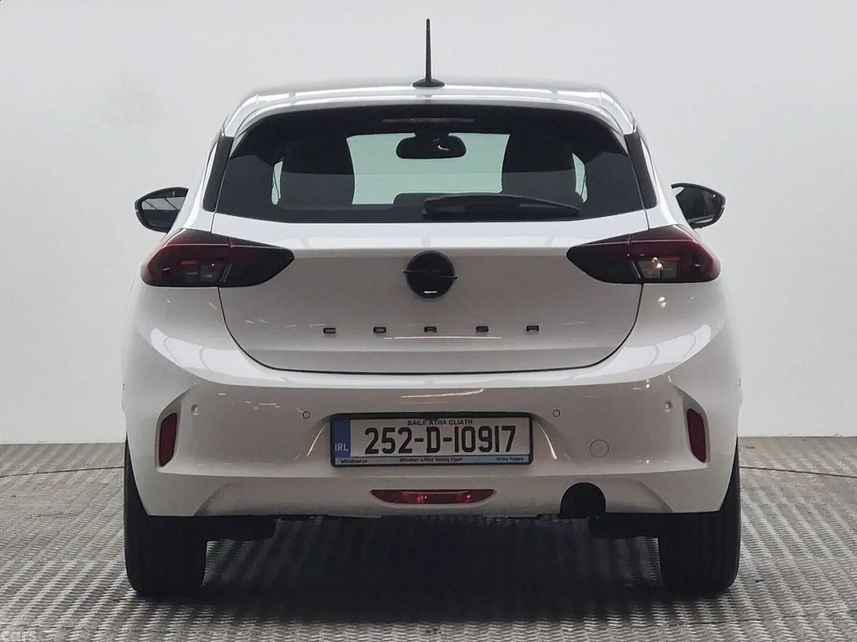 Opel Corsa Hatchback, Petrol, 2025, White