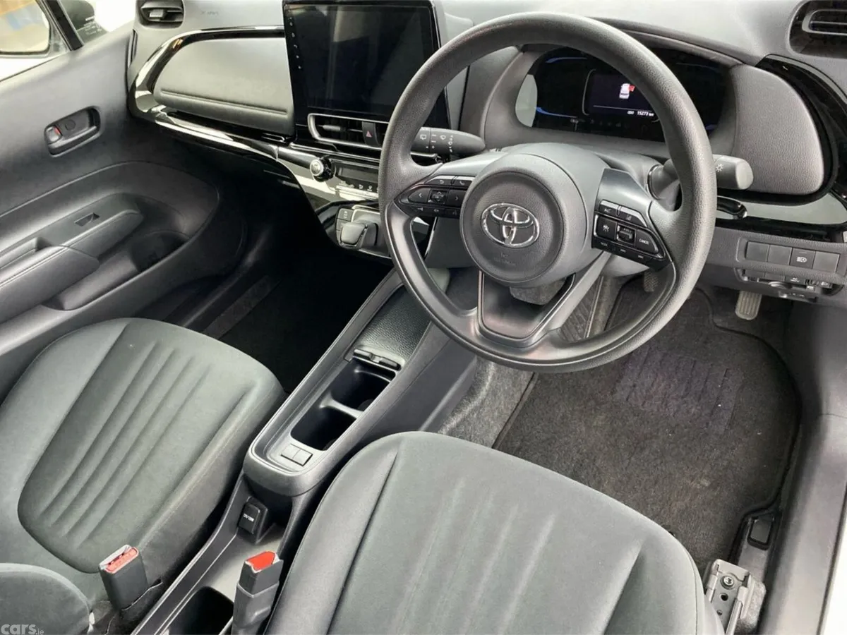 Toyota Aqua Hatchback, Petrol, 2024, White
