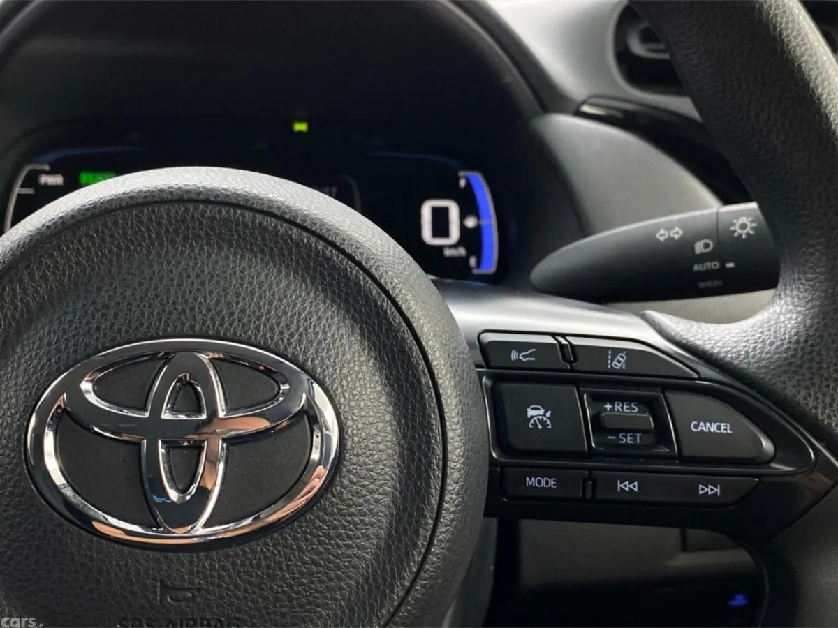 Toyota Aqua Hatchback, Petrol, 2024, White