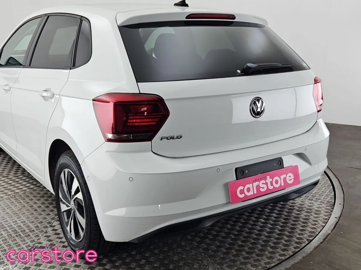 Volkswagen Polo Hatchback, Petrol, 2019, White
