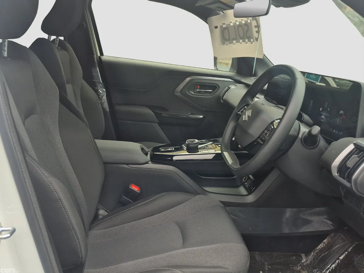 Suzuki e Vitara SUV, Electric, 2026, White