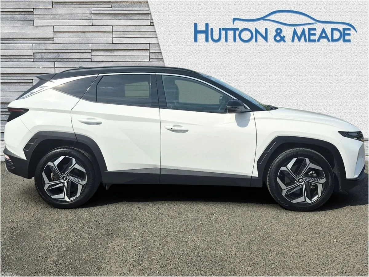 Hyundai Tucson SUV, Petrol Hybrid, 2024, White