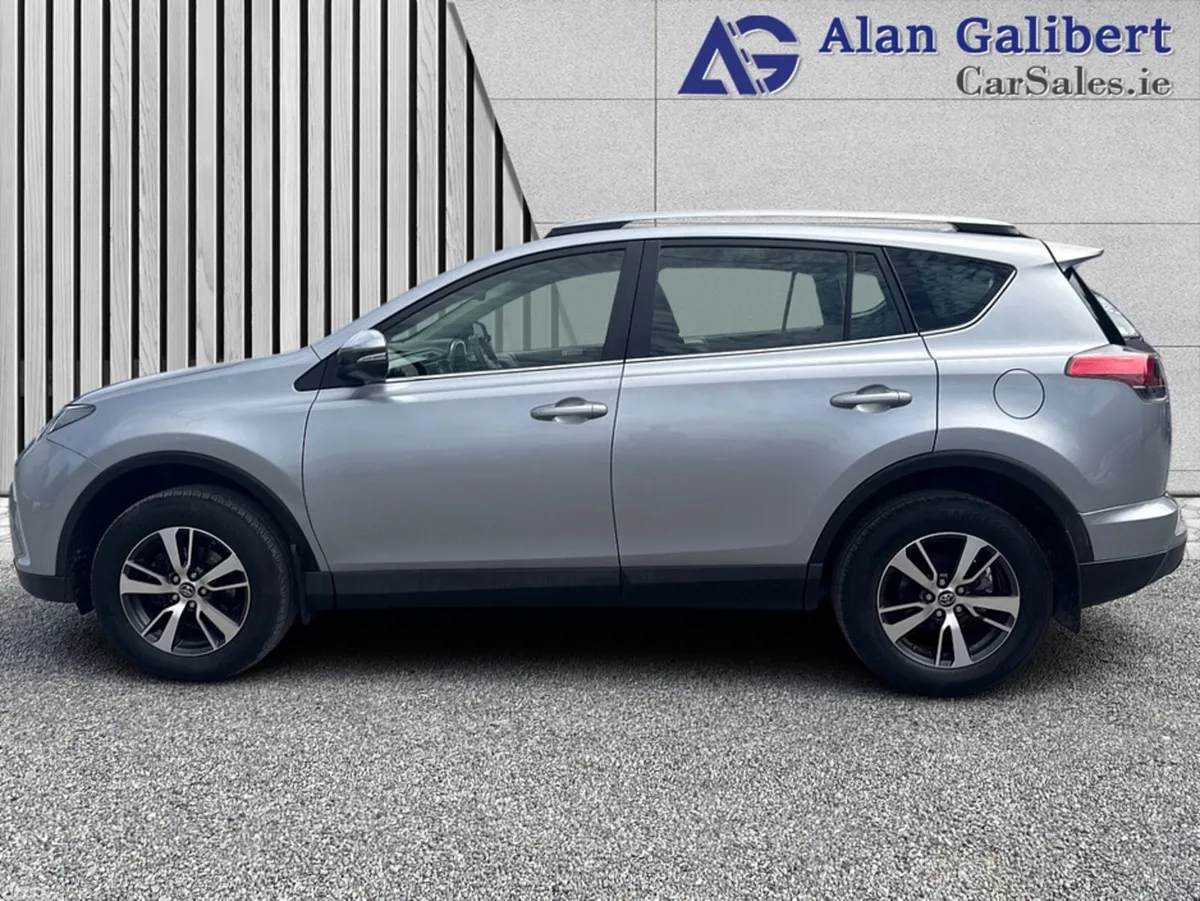 Toyota RAV4 MPV, Diesel, 2017, Grey