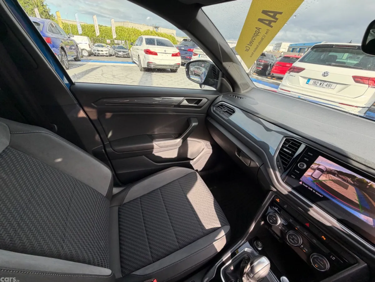 Volkswagen T-Roc SUV, Diesel, 2021, Blue