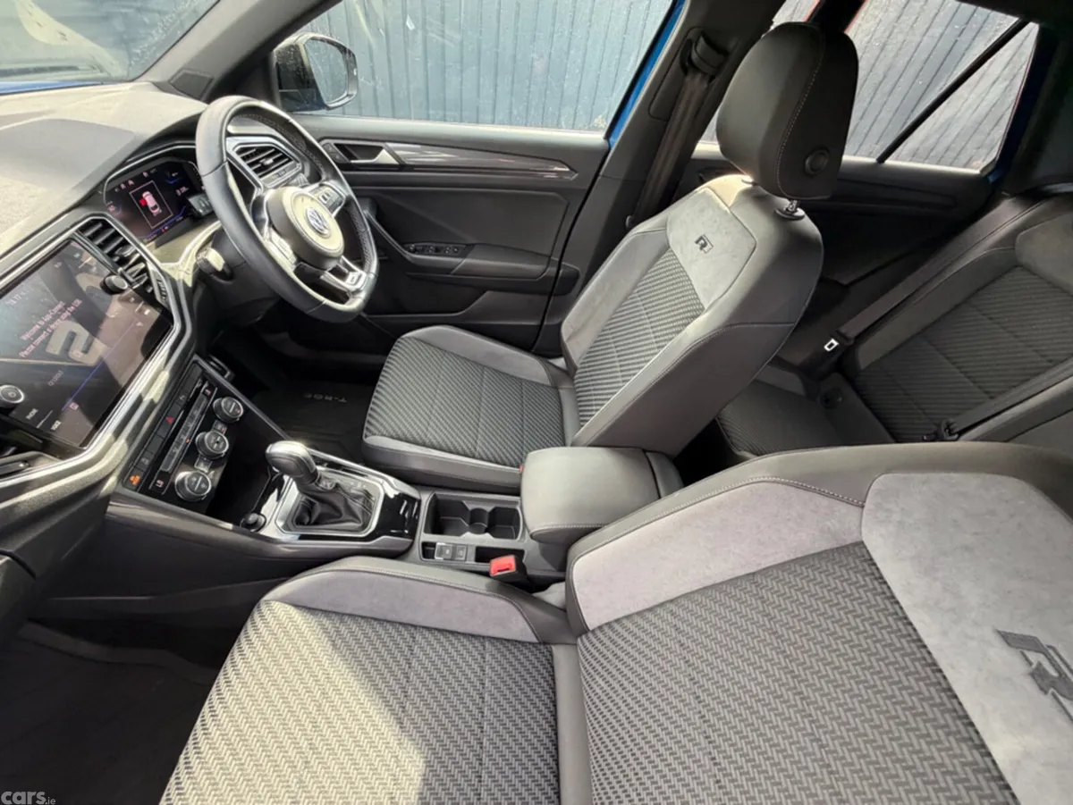 Volkswagen T-Roc SUV, Diesel, 2021, Blue