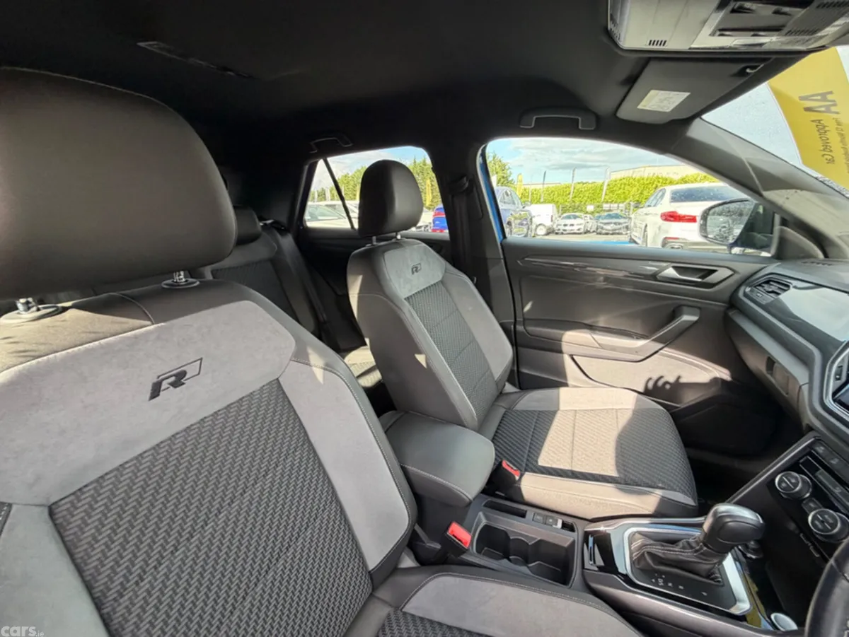 Volkswagen T-Roc SUV, Diesel, 2021, Blue