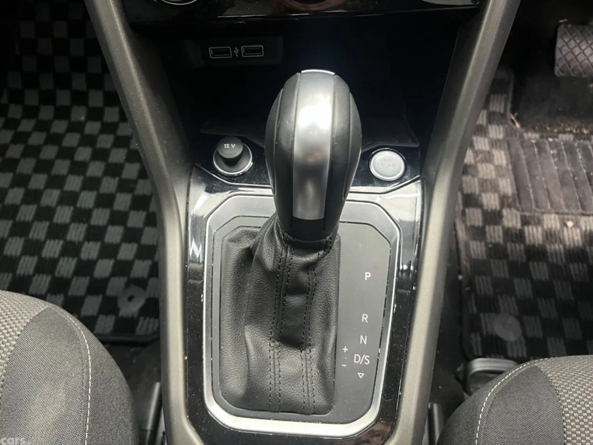 Volkswagen T-Roc SUV, Diesel, 2020, Black