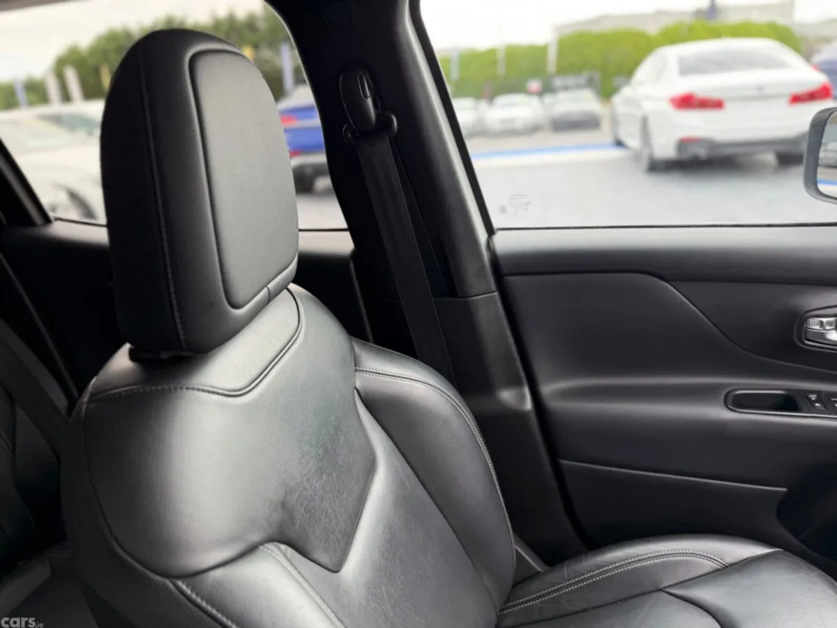 Jeep Renegade SUV, Diesel, 2017, White