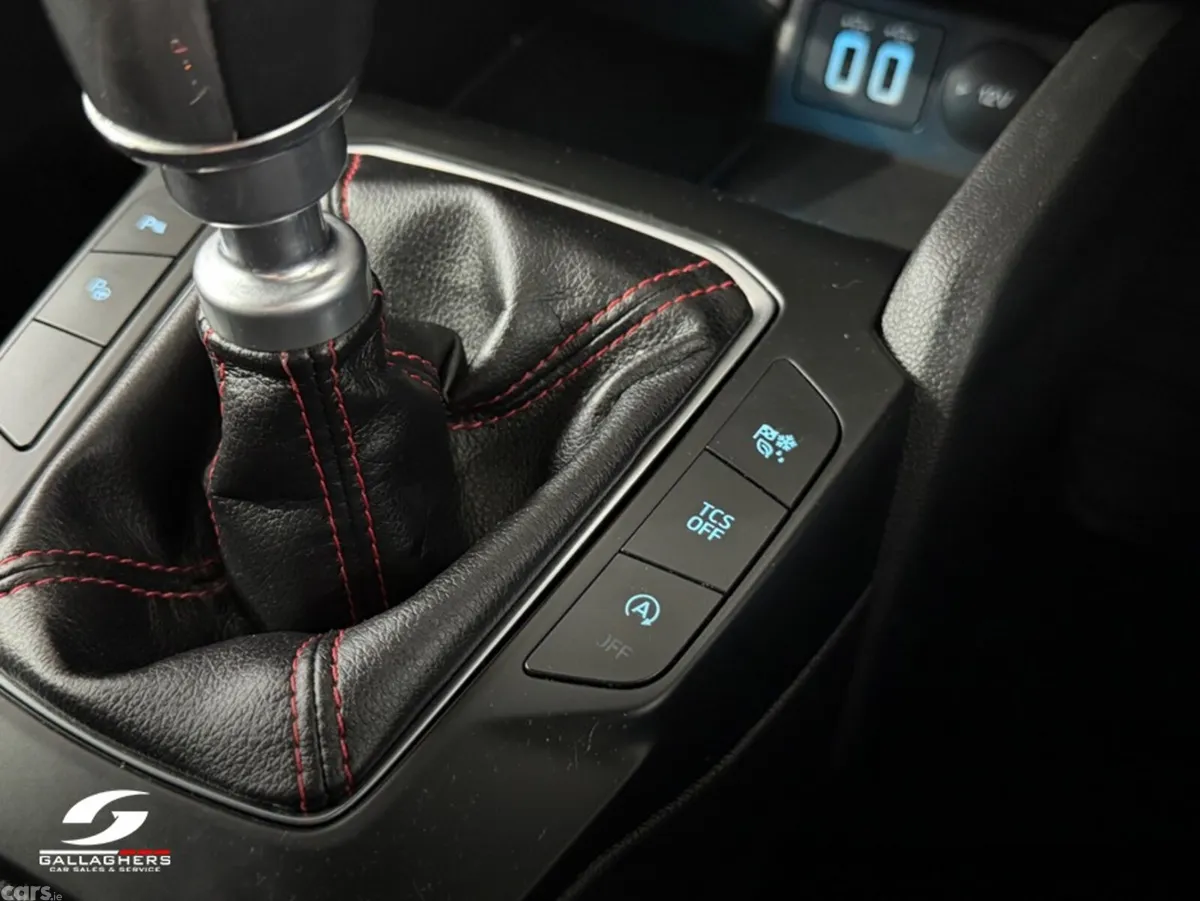 Ford Focus Hatchback, Diesel, 2022, Grey