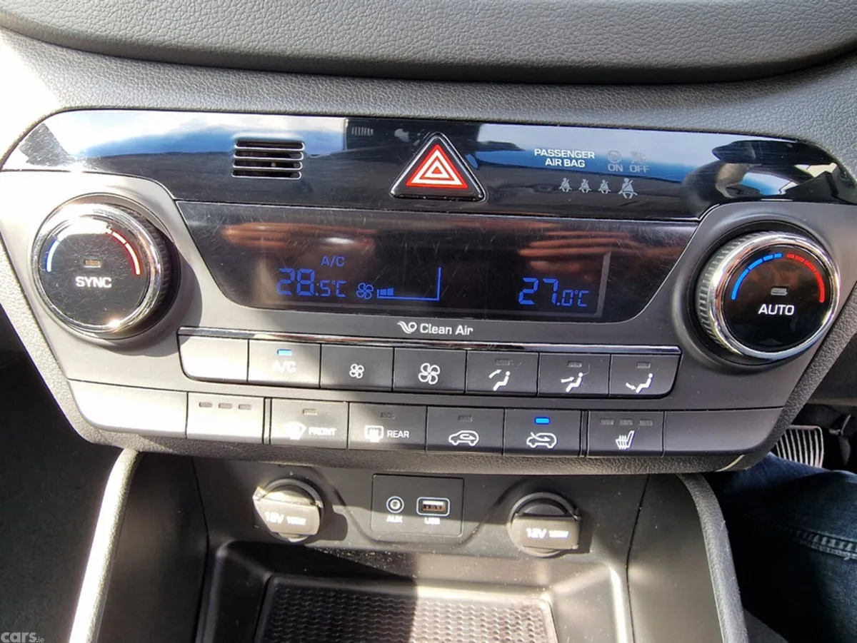 Hyundai Tucson SUV, Diesel, 2016, Grey