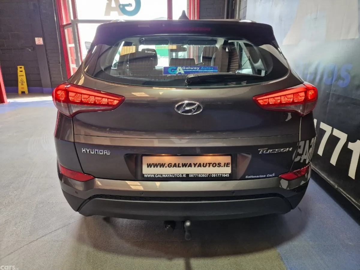 Hyundai Tucson SUV, Diesel, 2016, Grey