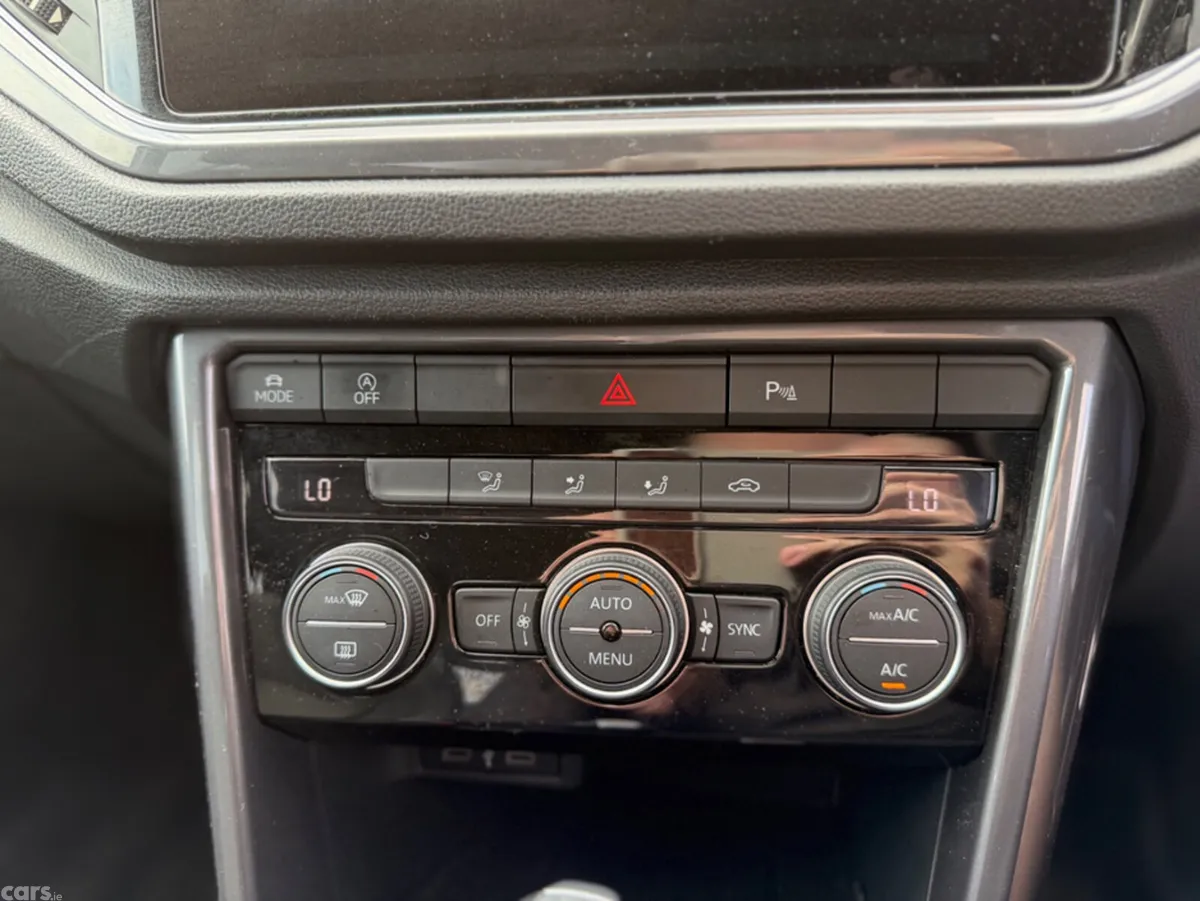 Volkswagen T-Roc SUV, Diesel, 2022, Black