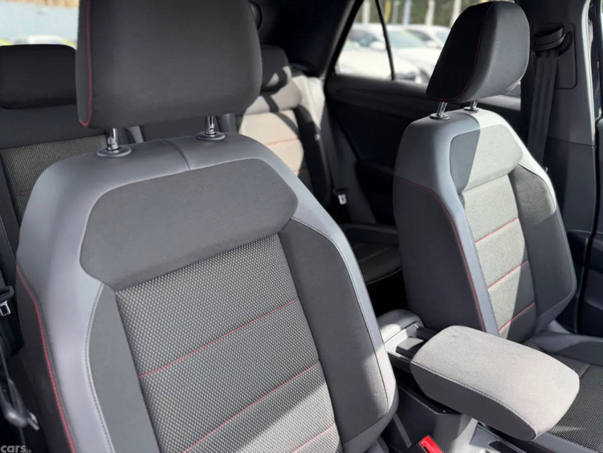 Volkswagen T-Roc SUV, Diesel, 2022, Black