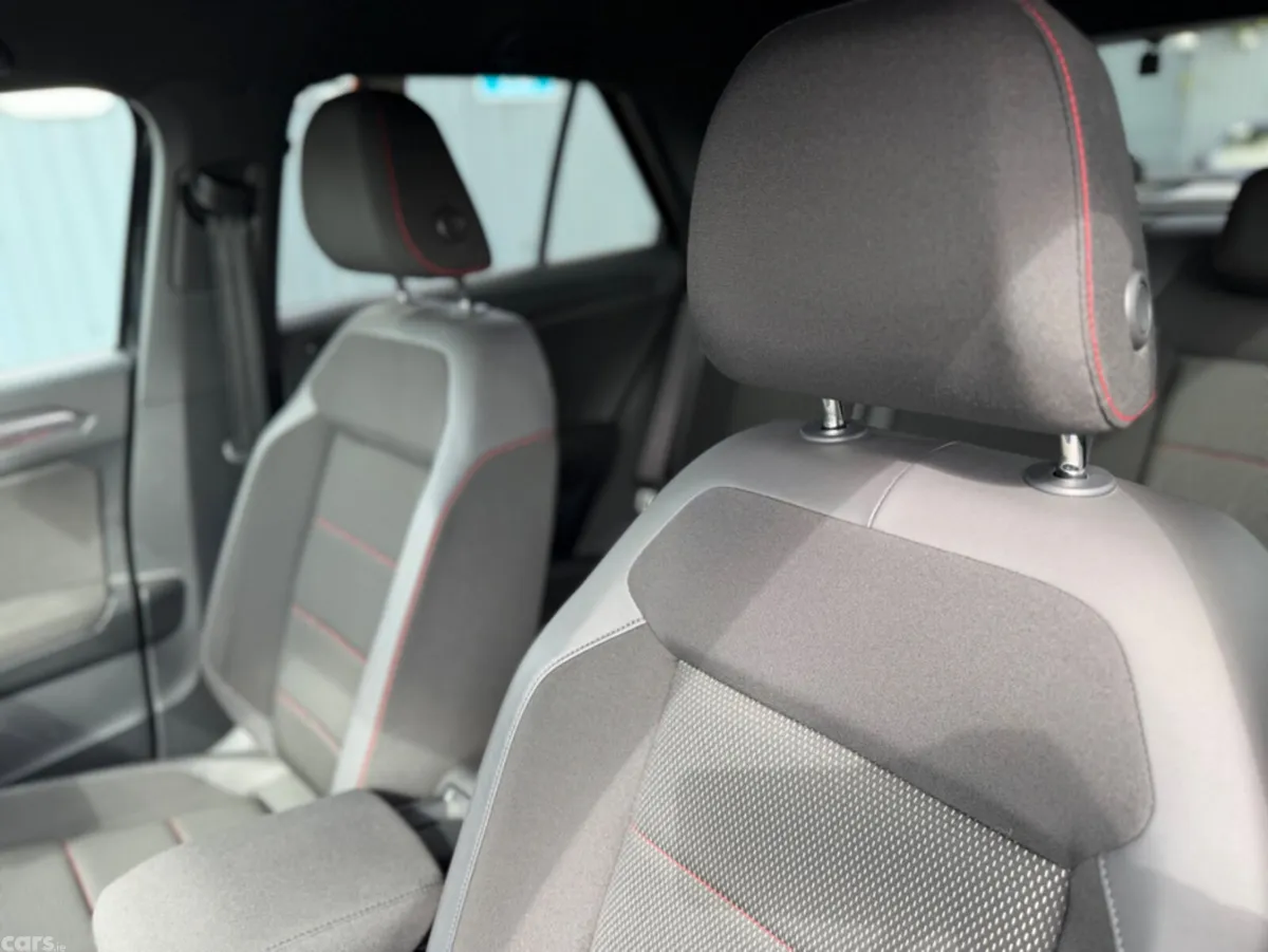 Volkswagen T-Roc SUV, Diesel, 2022, Black