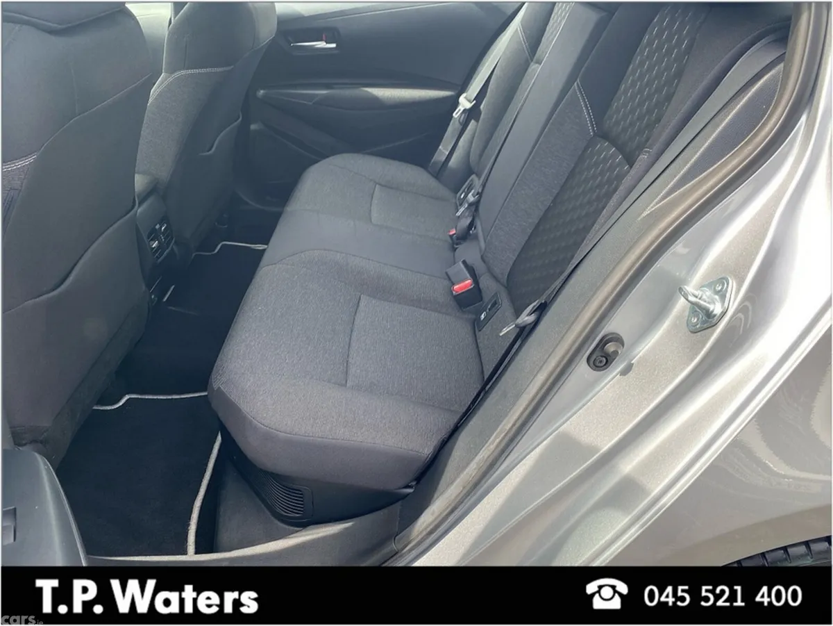 Toyota Corolla Saloon, Petrol Hybrid, 2023, Grey