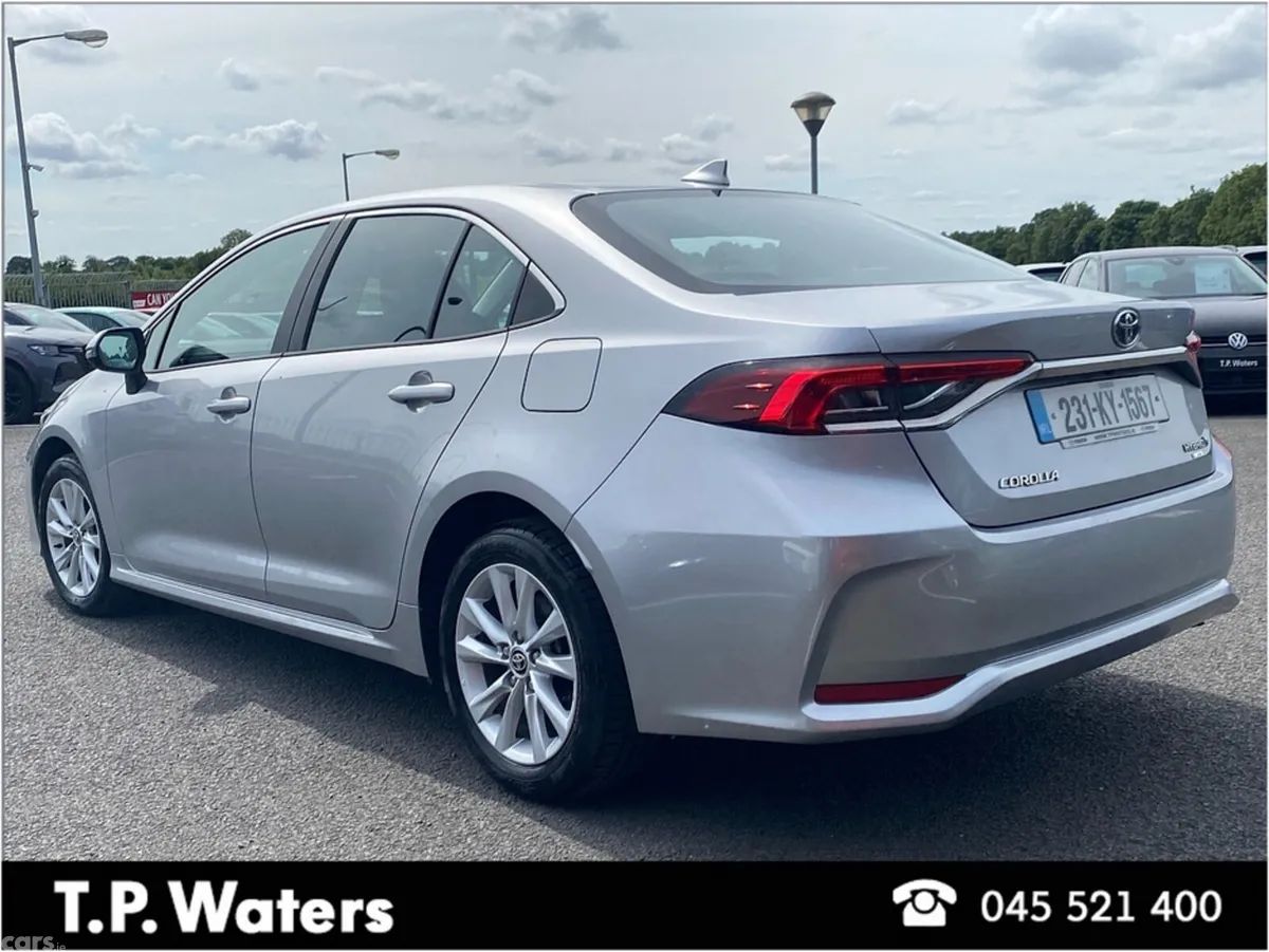 Toyota Corolla Saloon, Petrol Hybrid, 2023, Grey