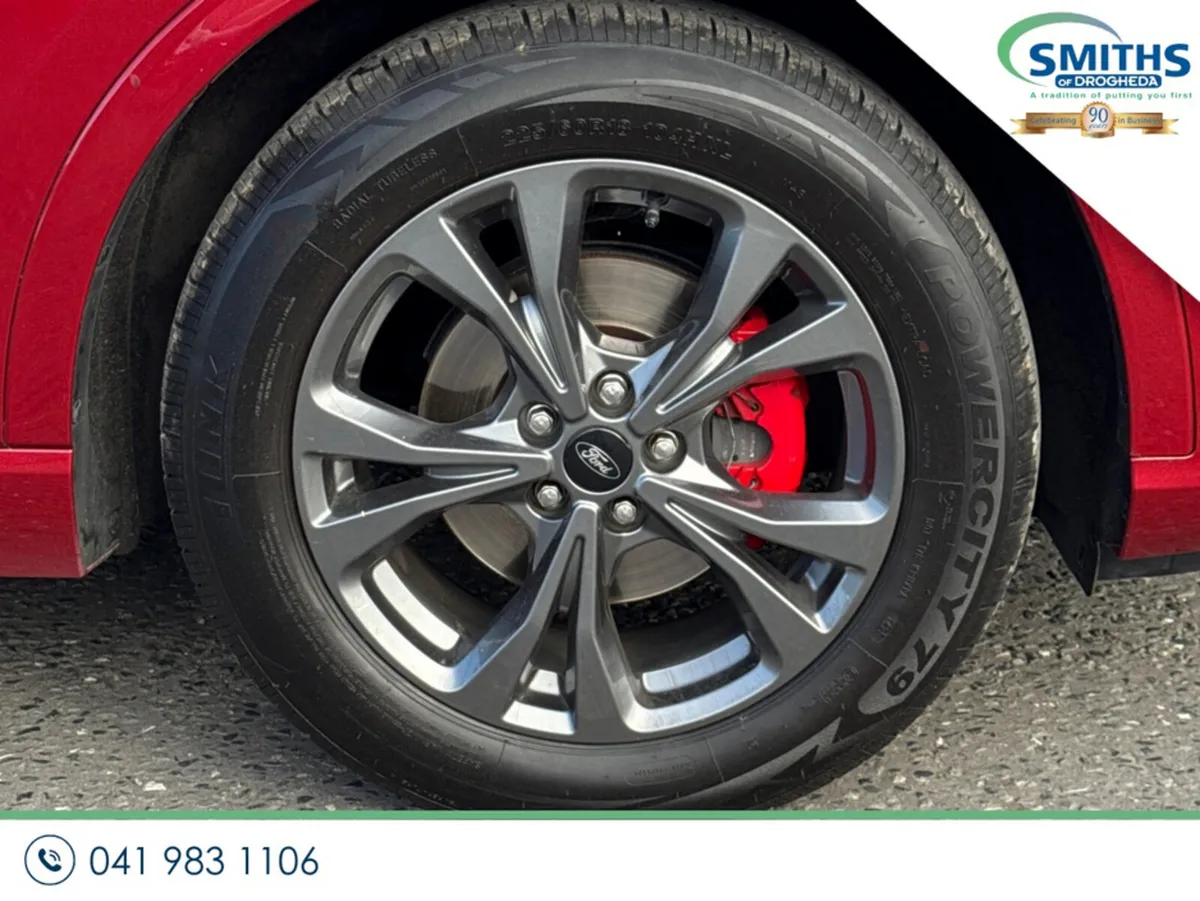 Ford Kuga MPV, Diesel, 2021, Red
