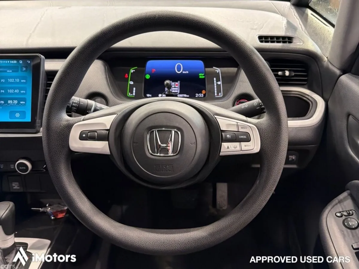 Honda Fit Hatchback, Petrol Hybrid, 2021, White