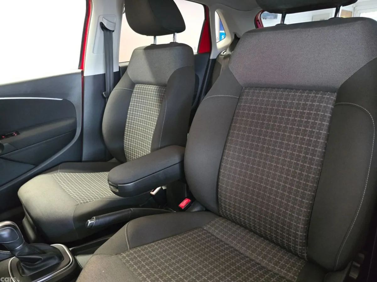 Volkswagen Polo Hatchback, Petrol, 2017, Red