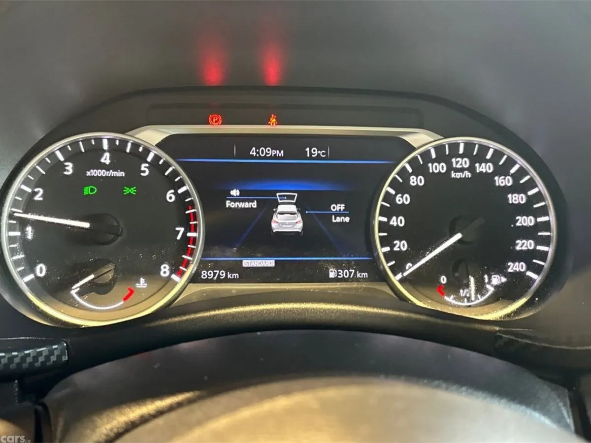 Nissan Juke SUV, Petrol, 2024, Grey
