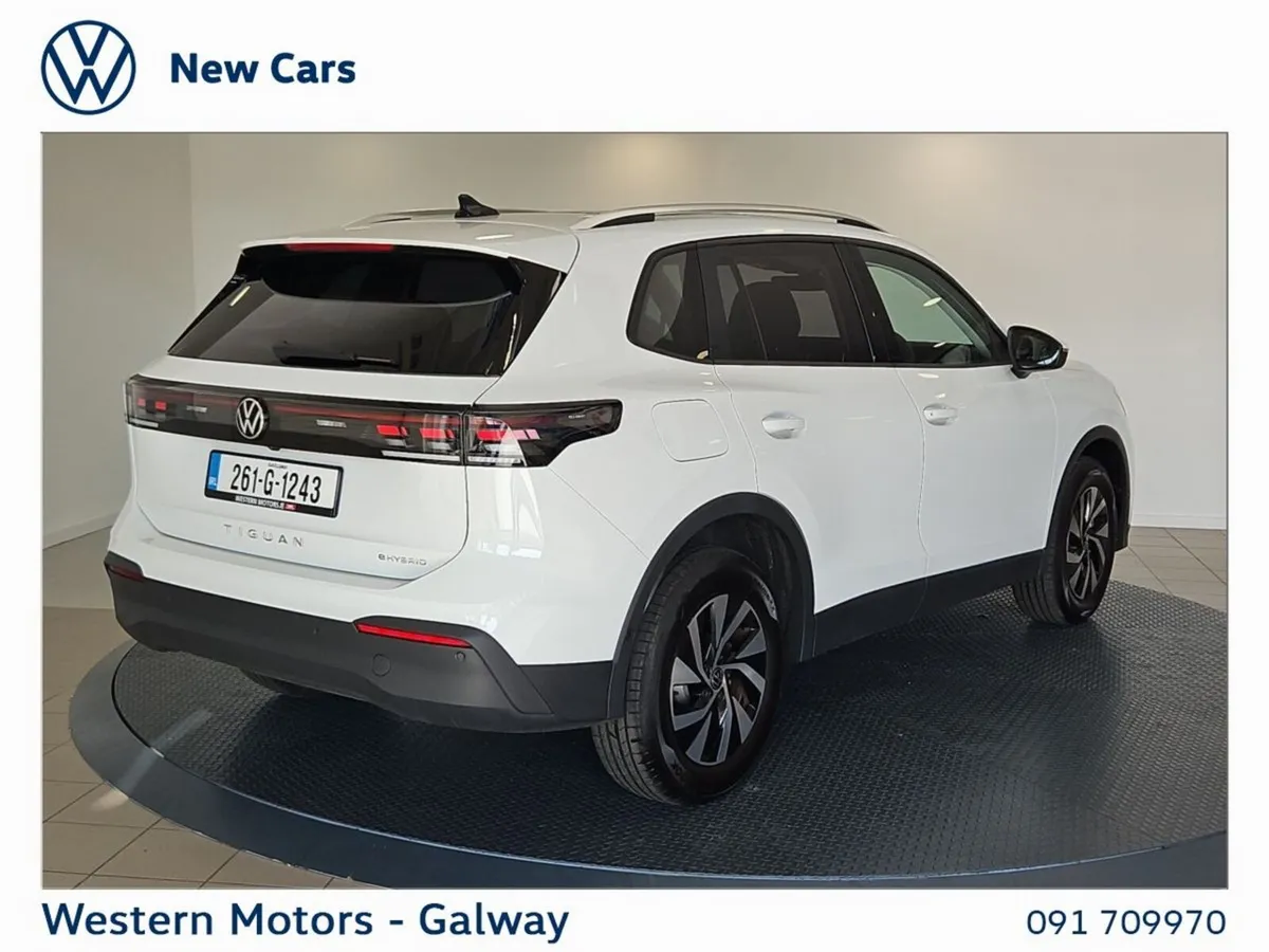 Volkswagen Tiguan SUV, Petrol Plug-in Hybrid, 2026, White