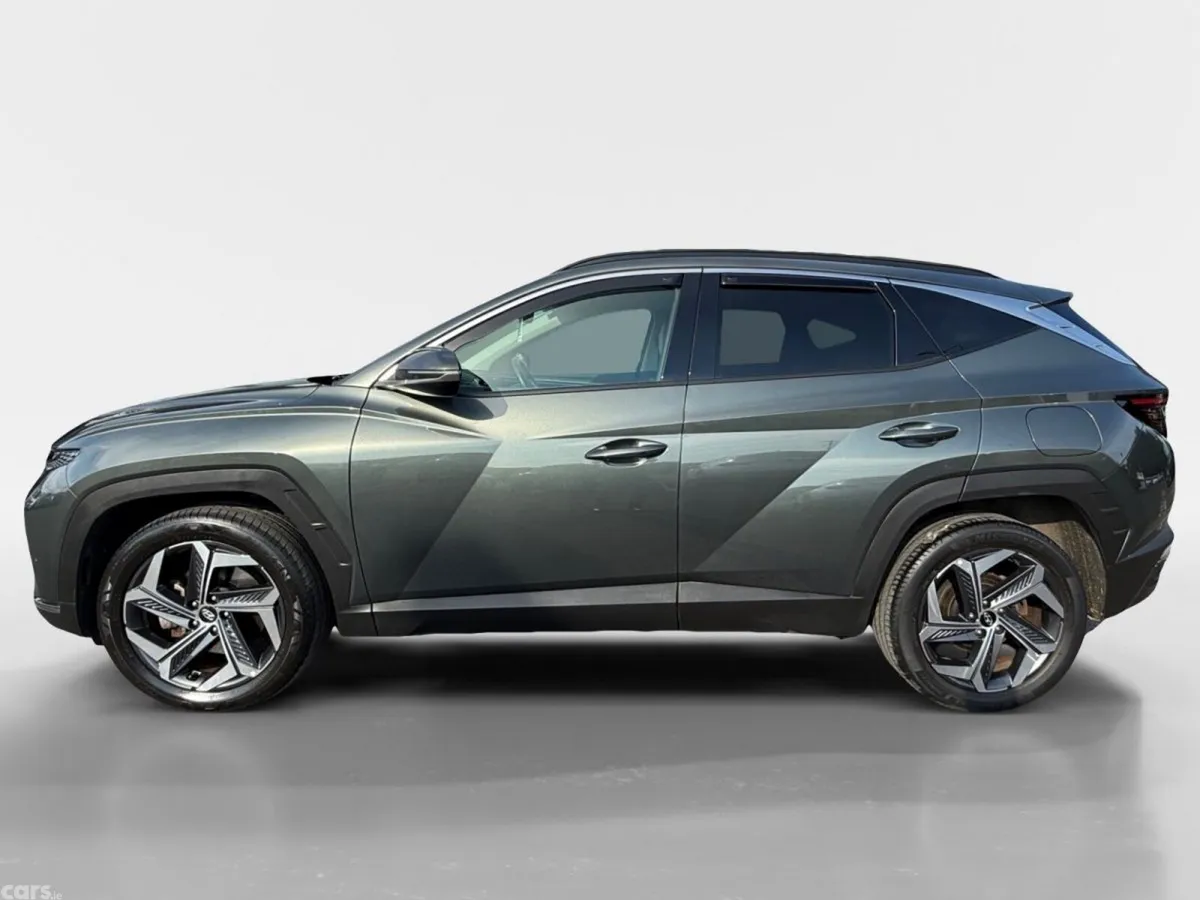 Hyundai Tucson SUV, Petrol Hybrid, 2022, Green