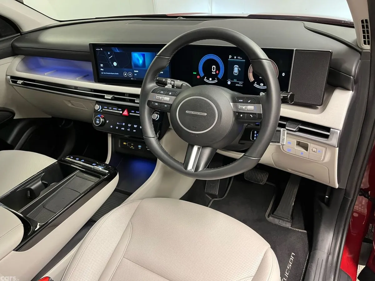Hyundai Tucson SUV, Petrol Hybrid, 2024, Red