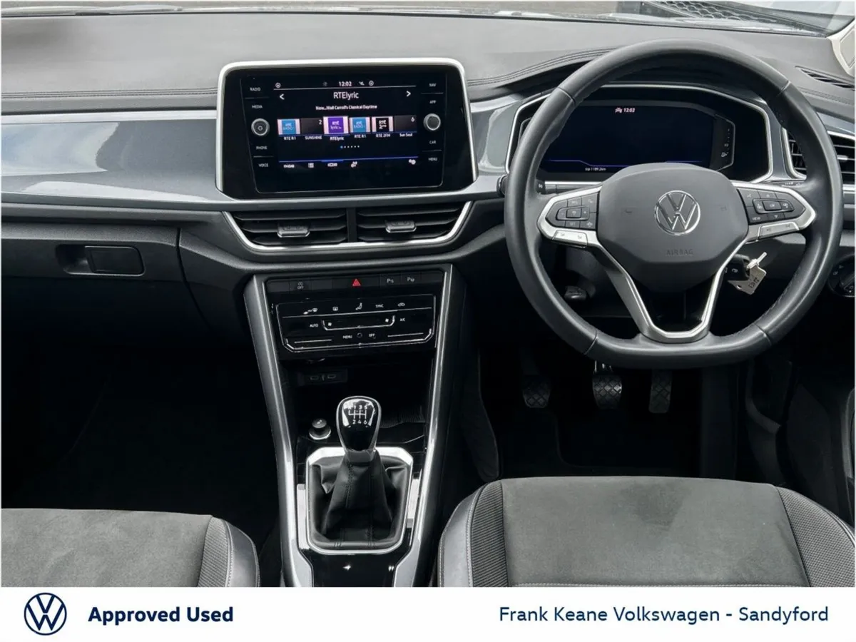 Volkswagen T-Roc SUV, Petrol, 2024, Grey