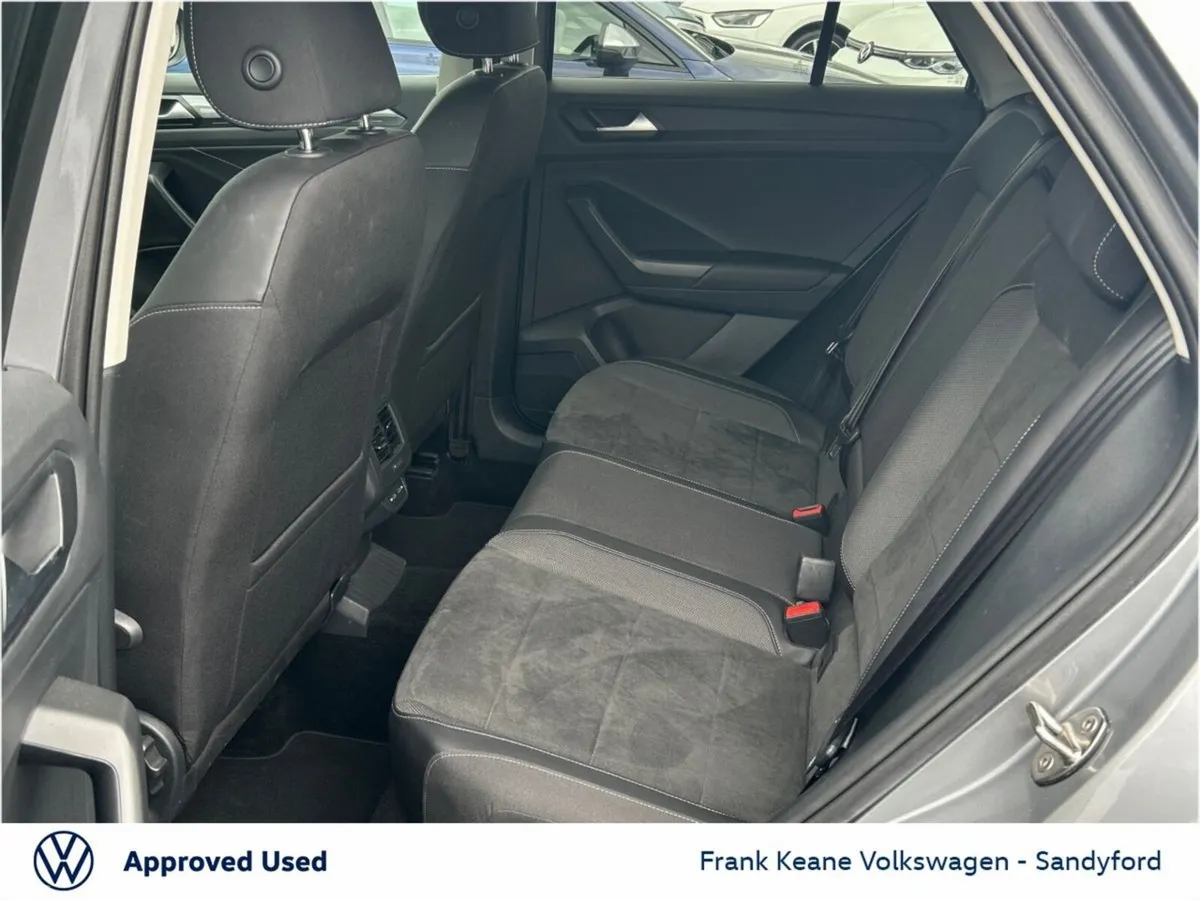 Volkswagen T-Roc SUV, Petrol, 2024, Grey