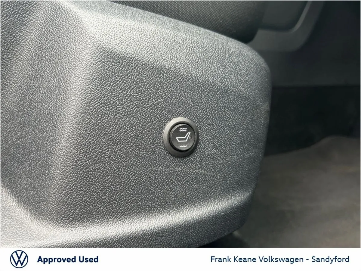 Volkswagen T-Roc SUV, Petrol, 2024, Grey