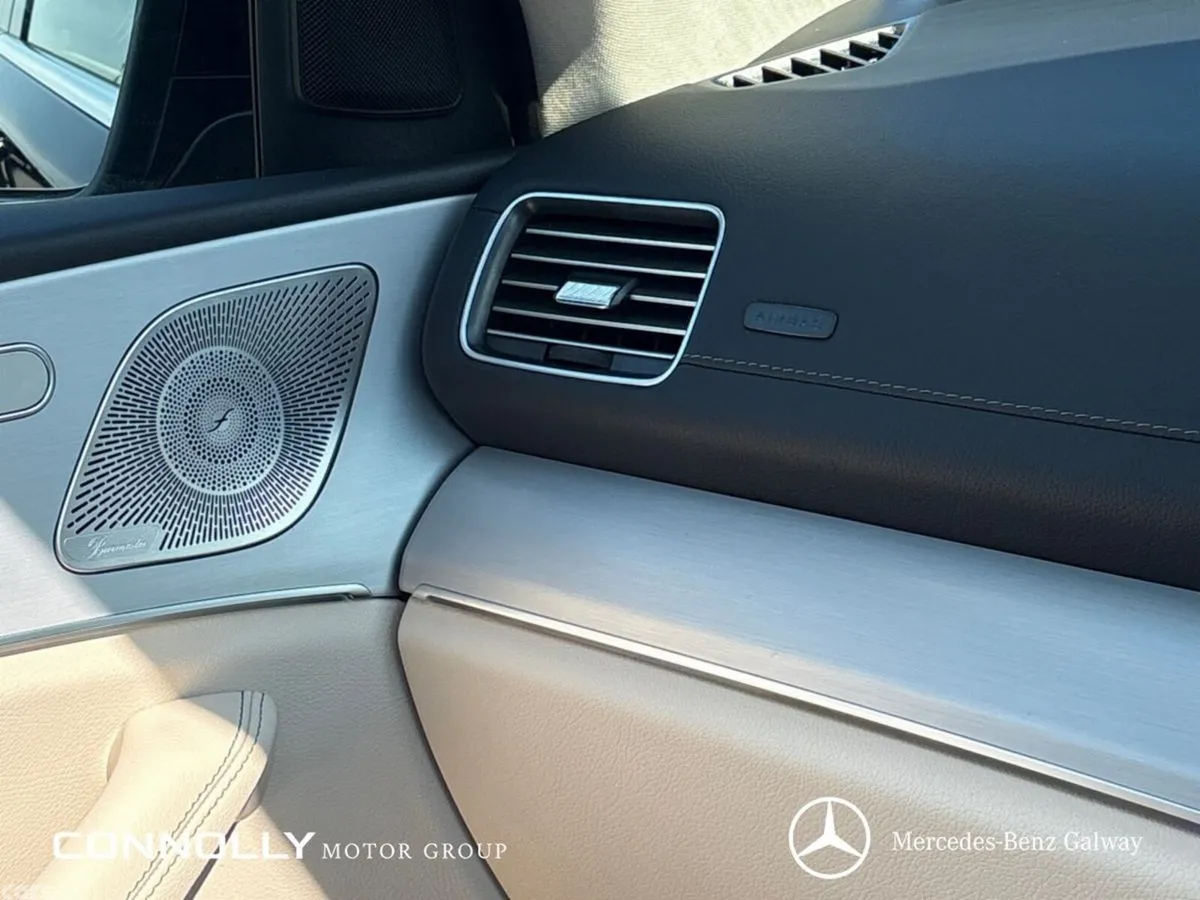 Mercedes-Benz GLE SUV, Petrol Plug-in Hybrid, 2027, Black